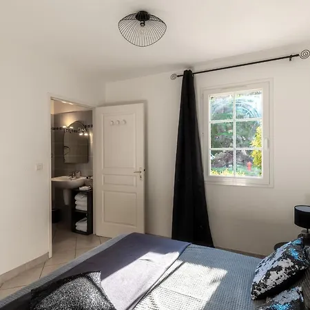 Aria - Vue Holiday home